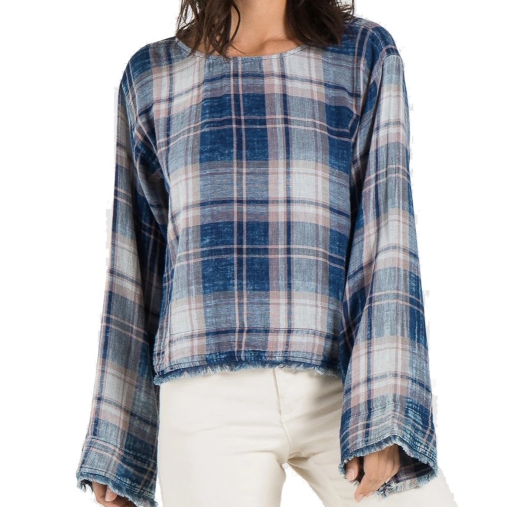 Bella Dahl Frayed Hem Lace up Top